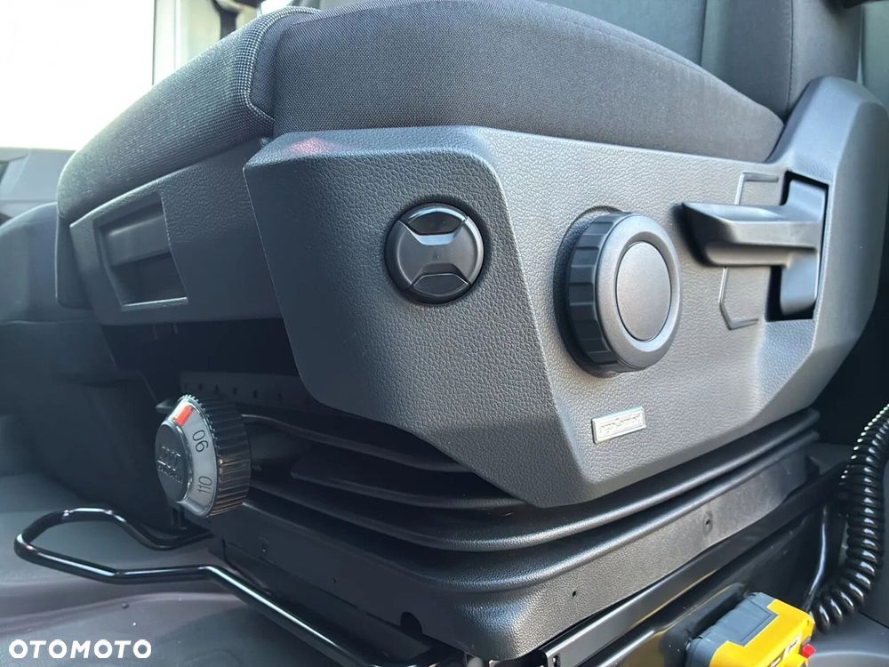 Volkswagen Crafter 35 WYWROTKA/7 os./ Podw. Kabina L4, 2.0BiTDI 163 KM, r.o. 4490 mm - 25