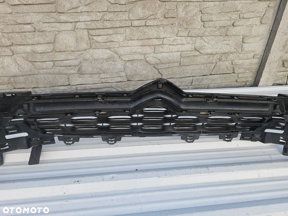 Citroen Ds4  ATRAPA GRILL W ZDERZAK PRZOD - 8