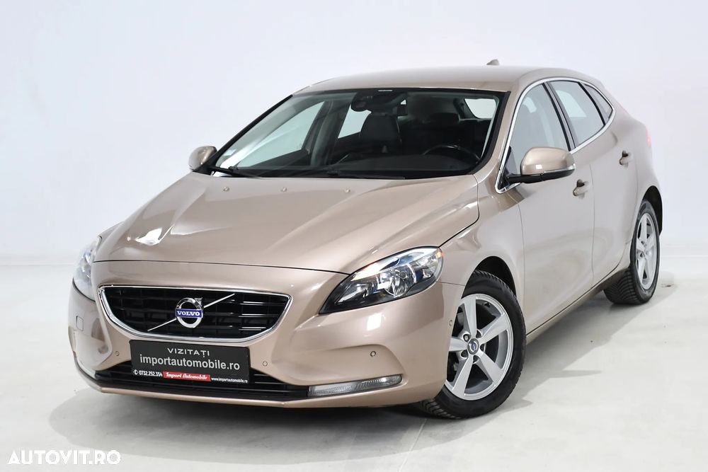 Volvo V40 D2 94g Summum - 11