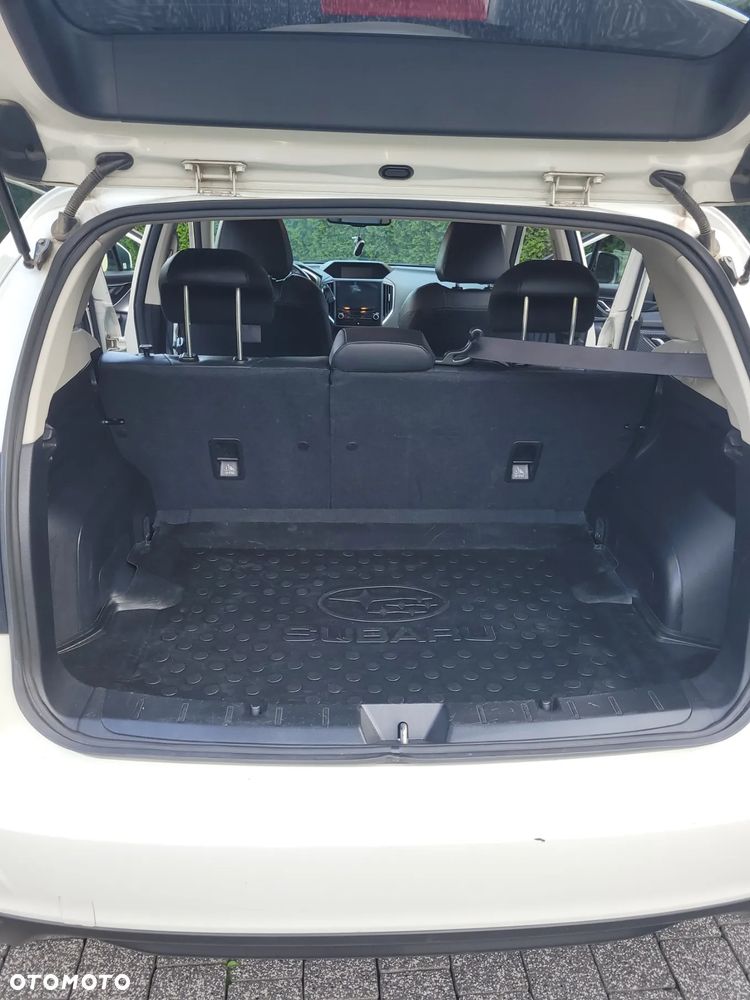Subaru Impreza 2.0i Sport (EyeSight) Lineartronic - 13