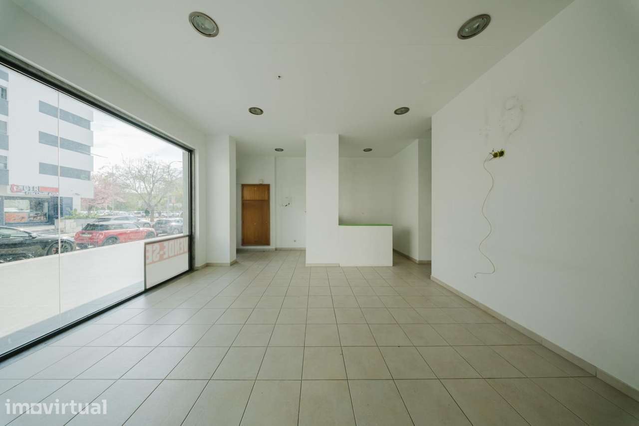 Espaço Comercial de 155 m2 com 7 Gabinetes/Salas no Centro de... - Grande imagem: 2/24