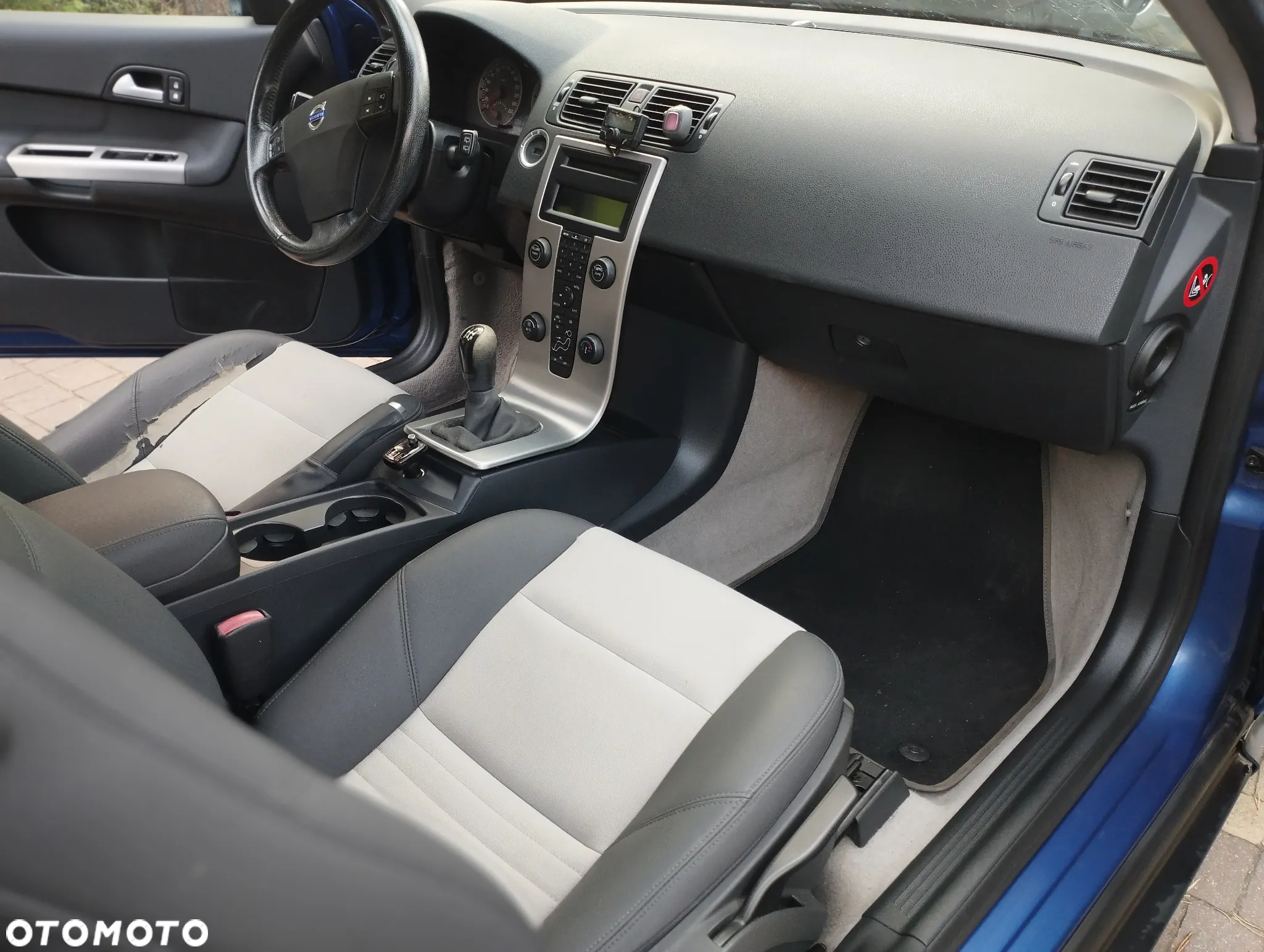 Volvo C30 1.6D Momentum - 6