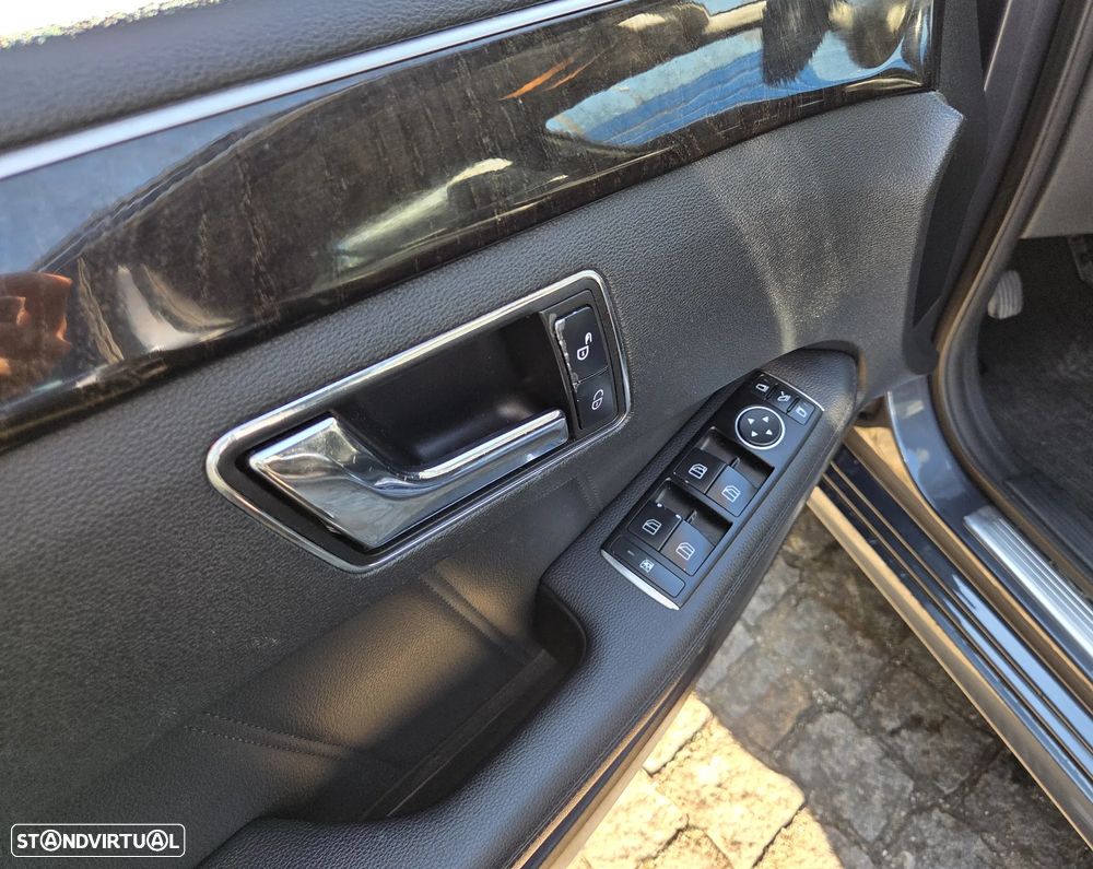 Mercedes-Benz E 250 CDi Elegance BlueEfficiency Auto. - 22