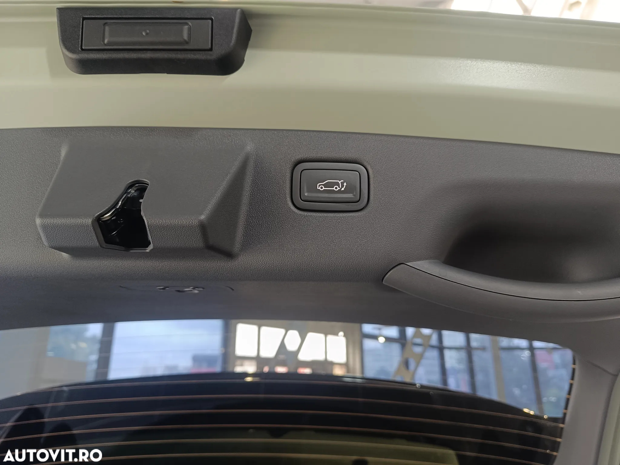 Kia EV3 81.4 kWh 4x2 AT GT Line - 28
