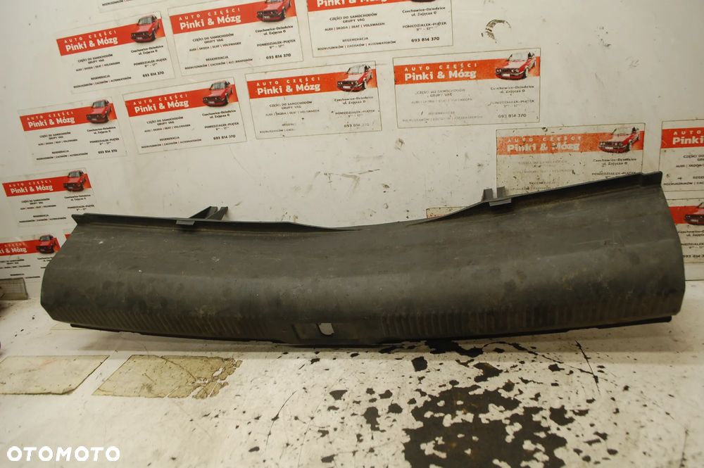 OSŁONA PASA TYLNIEGO BAGAŻNIKA AUDI A4 B8 SEDAN 8K5863471 - 2