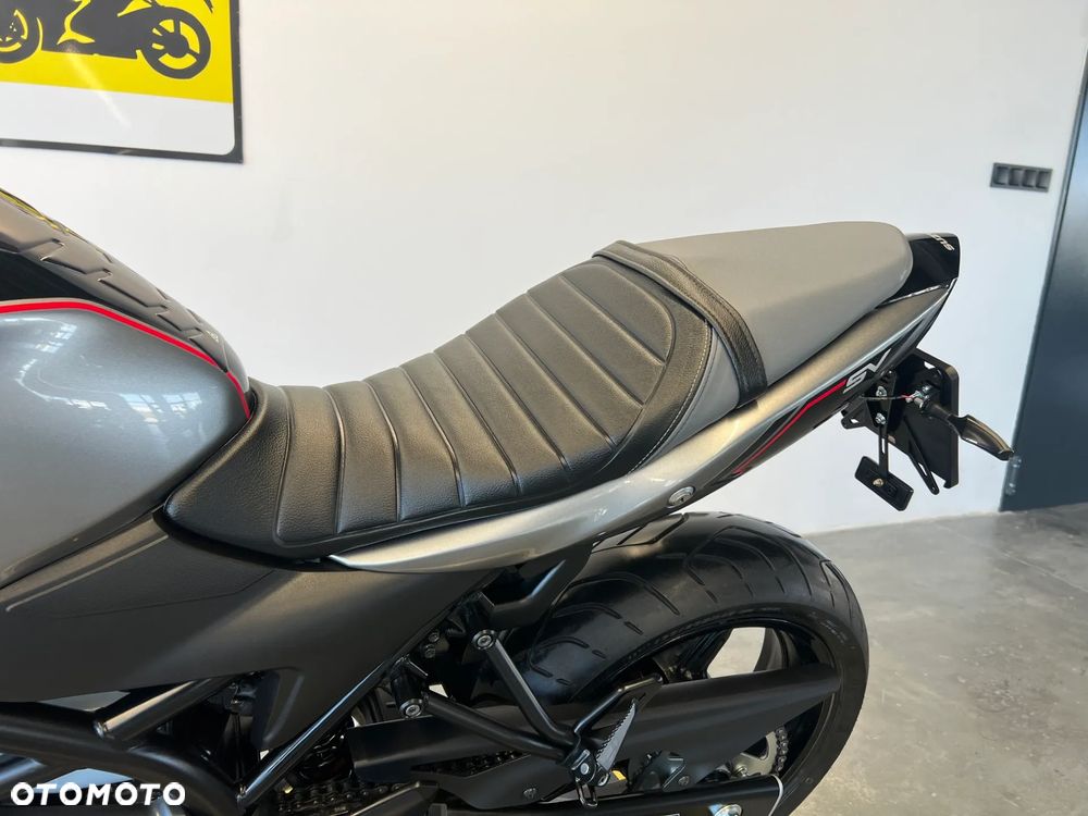 Suzuki SV - 14