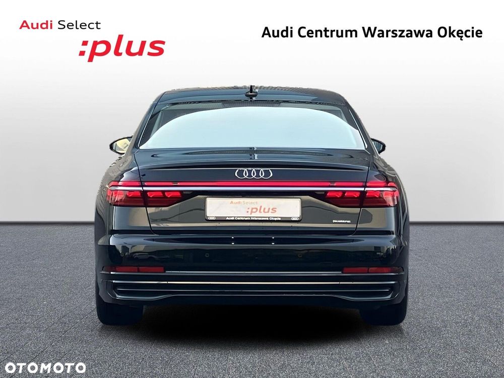 Audi A8 - 7