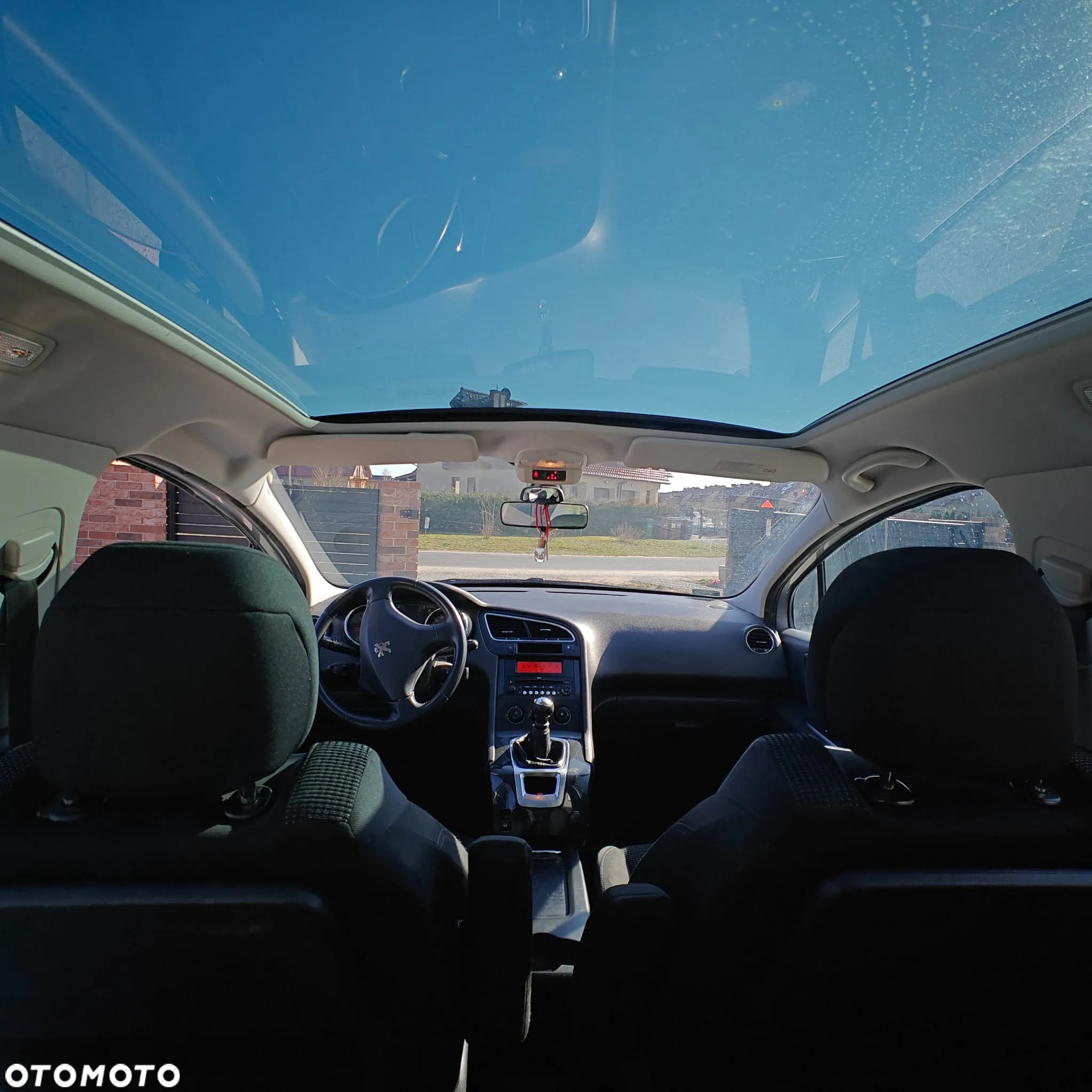 Peugeot 5008 1.6 THP Family 7os - 7