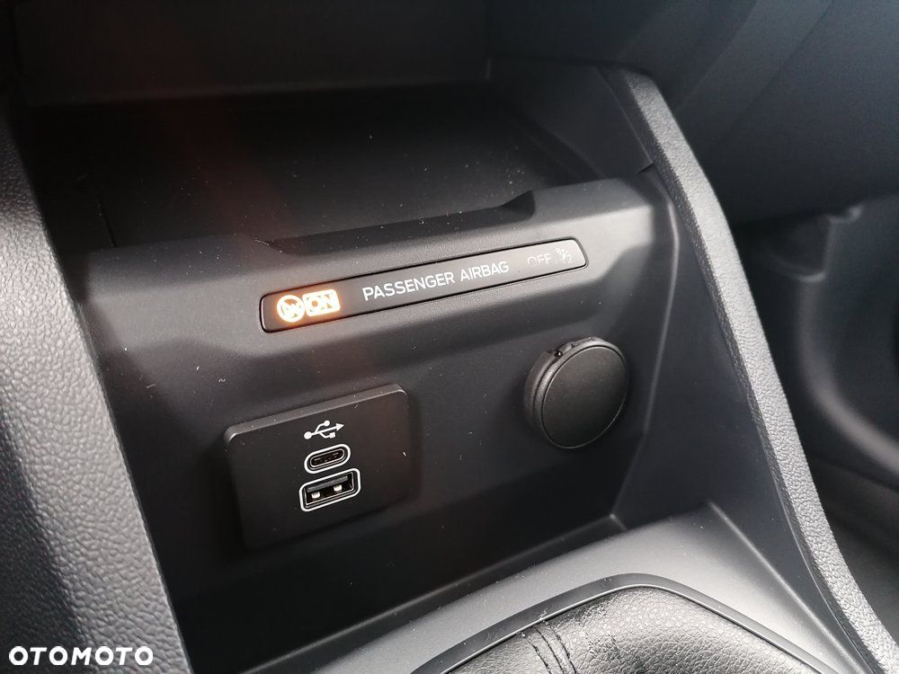 Ford Courier VAN - 27