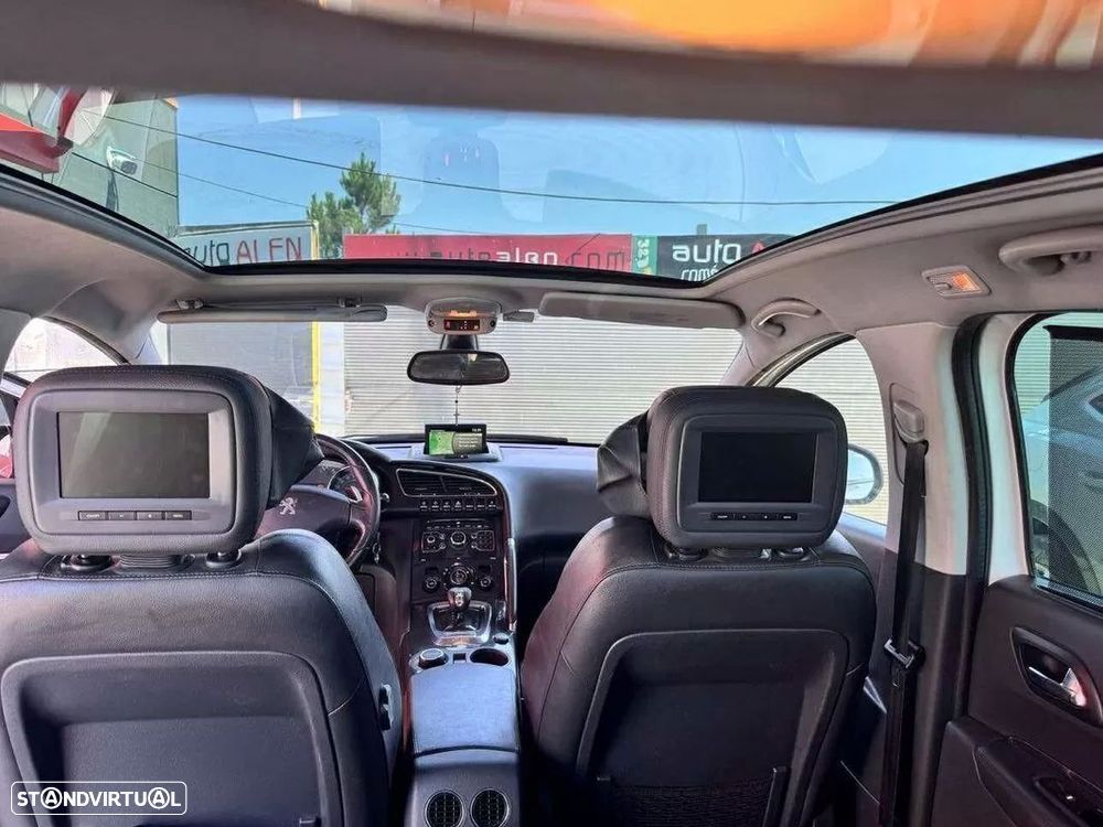 Peugeot 3008 2.0 HDi Hybrid4 - 16