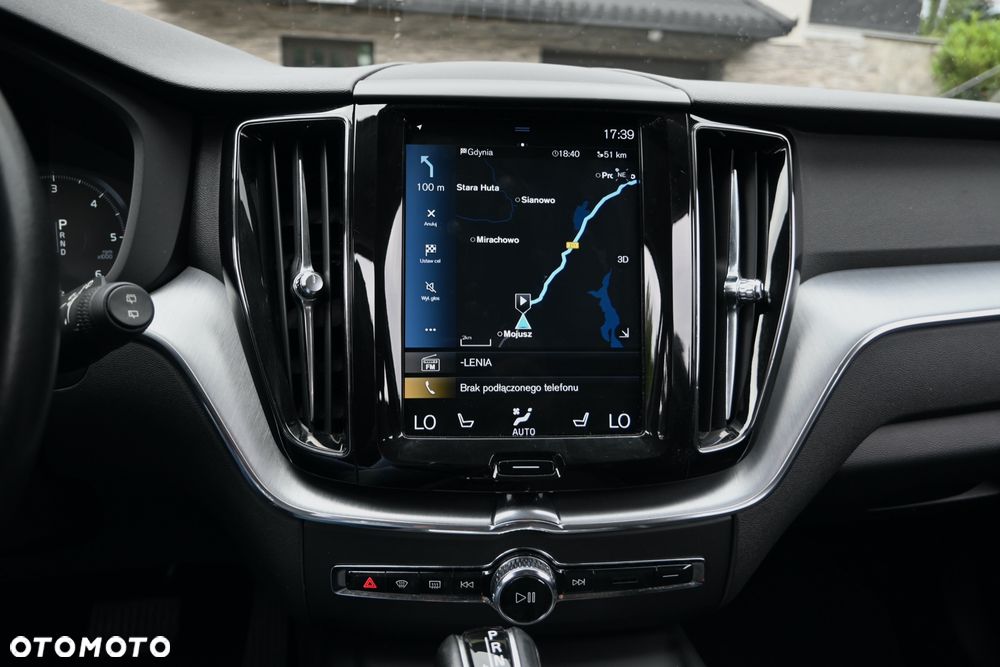 Volvo XC 60 D4 Geartronic Momentum Pro - 14