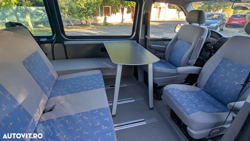 Volkswagen Multivan - 8
