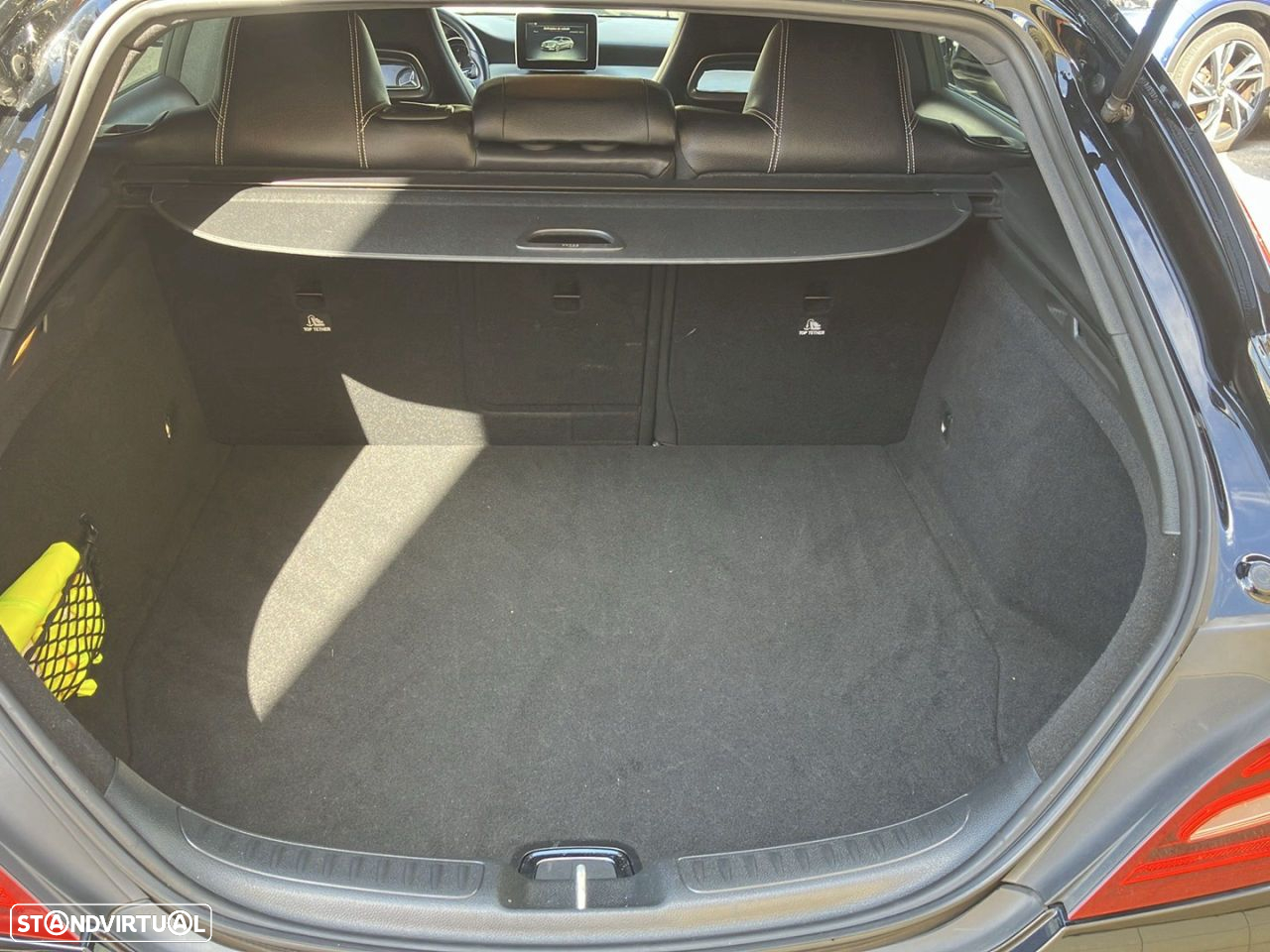 Mercedes-Benz CLA 180 - 9
