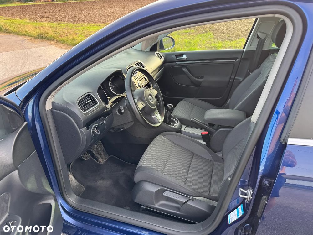 Volkswagen Golf 2.0 TDI Comfortline - 12