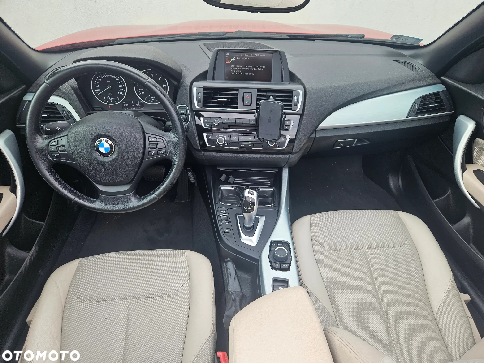 BMW Seria 2 220d - 12