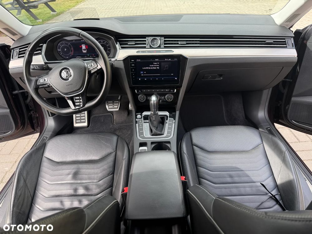 Volkswagen Arteon 2.0 TDI SCR 4Motion DSG Elegance - 32