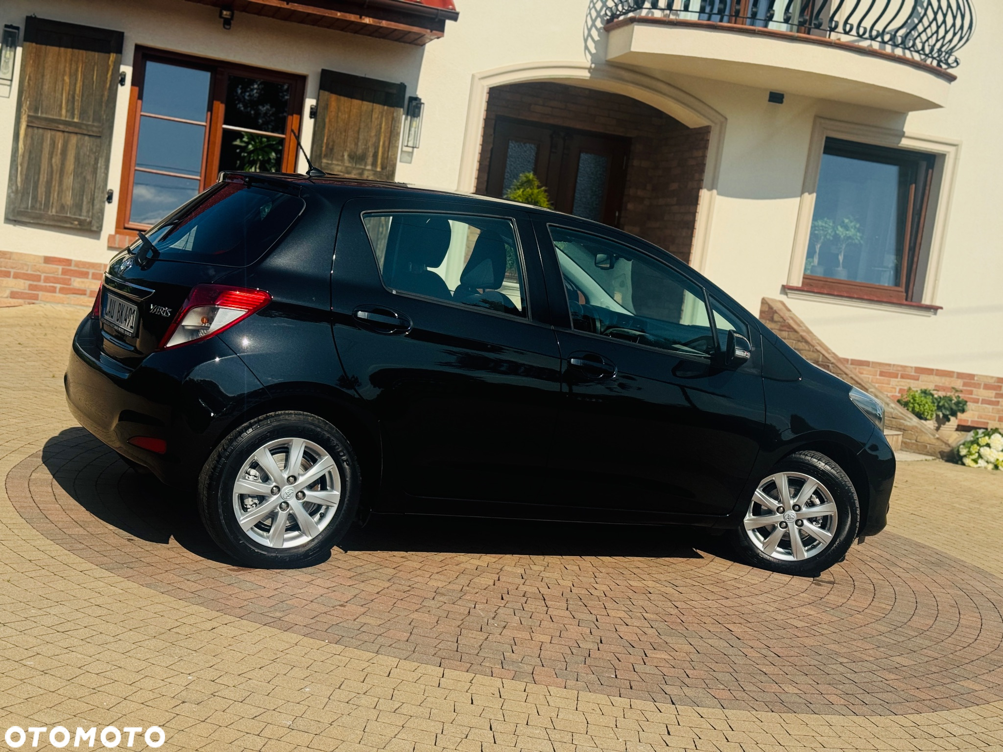 Toyota Yaris 1.33 VVT-i Executive - 27