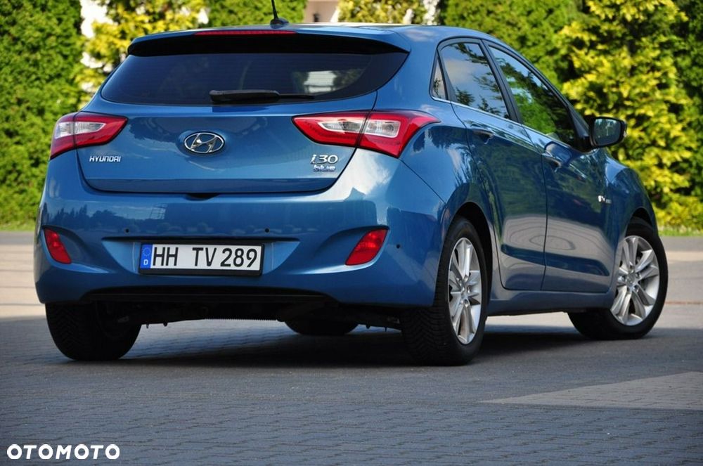 Hyundai i30 - 16