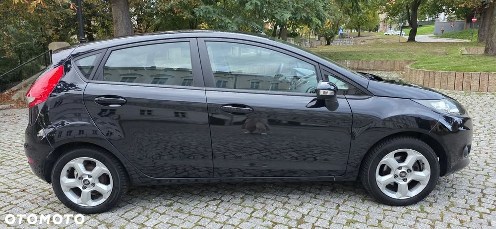 Ford Fiesta 1.25 Trend - 28