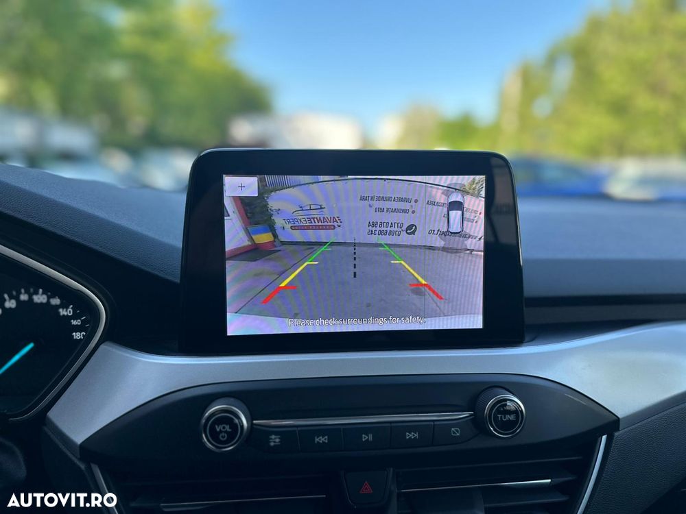 Ford Focus 1.0 EcoBoost Connected - 21
