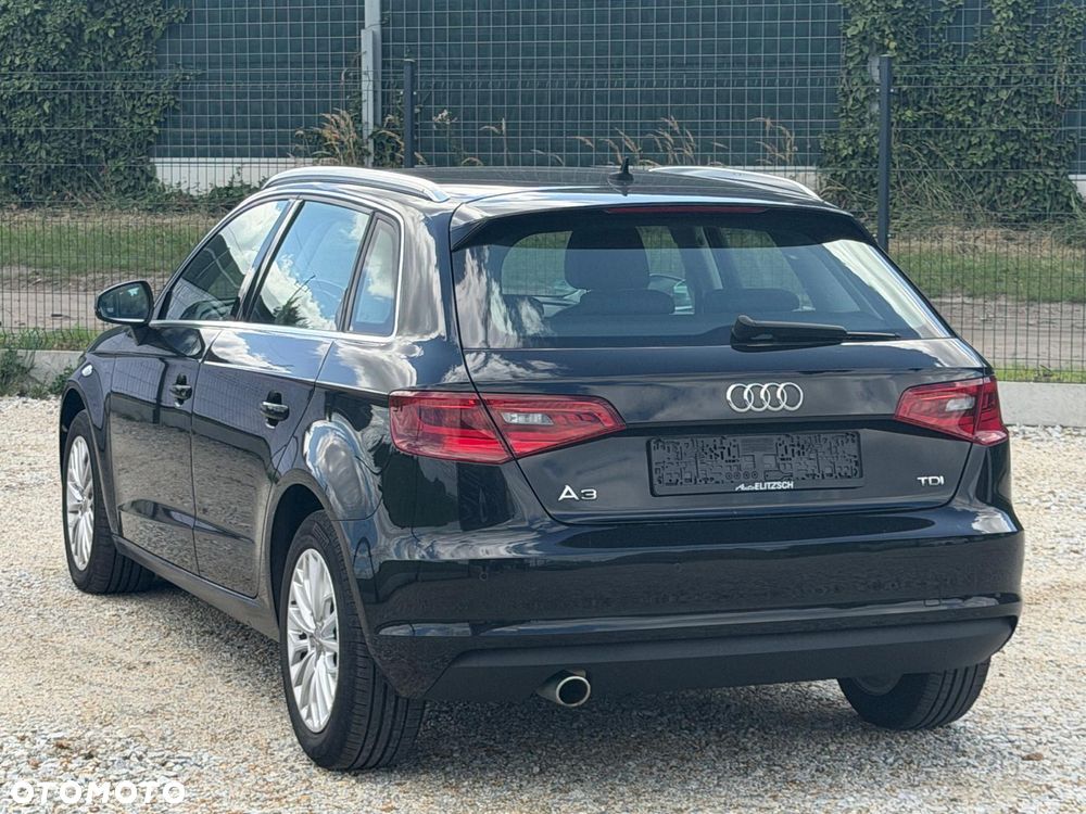 Audi A3 Sportback 1.6 TDI (clean diesel) S tronic Attraction - 11