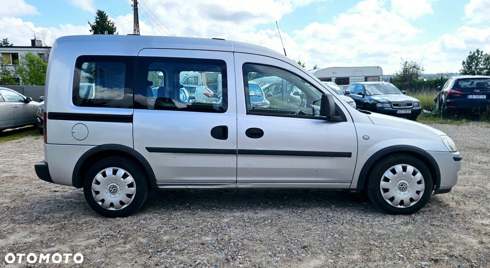 Opel Combo Tour Enjoy - 4