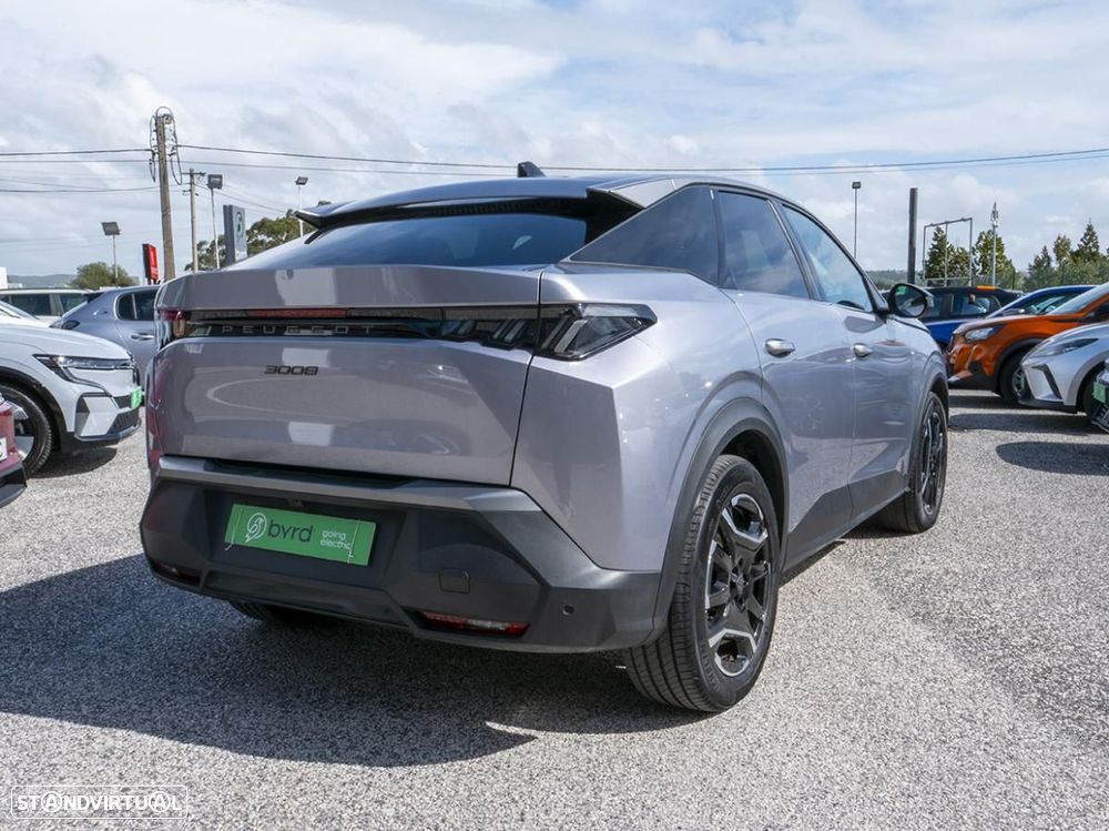 Peugeot E-3008 73 kWh Allure - 17
