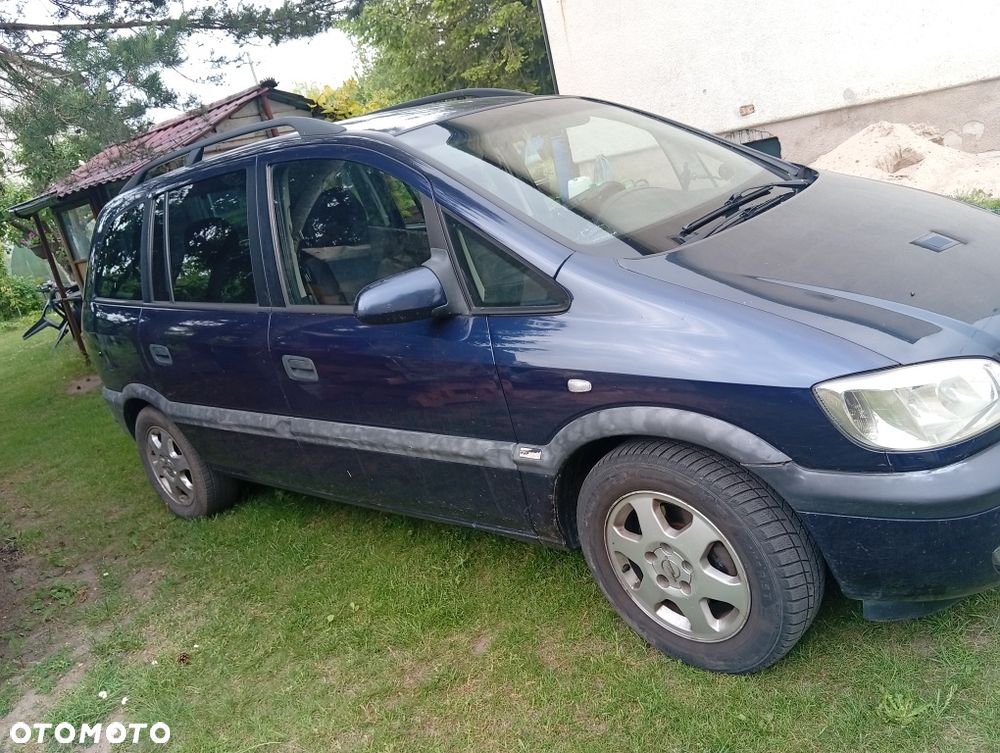 Opel Zafira - 3