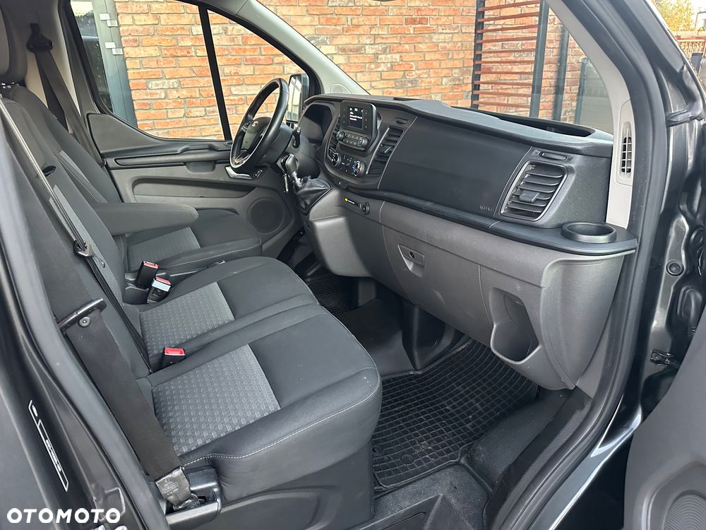 Ford Transit Custom - 23
