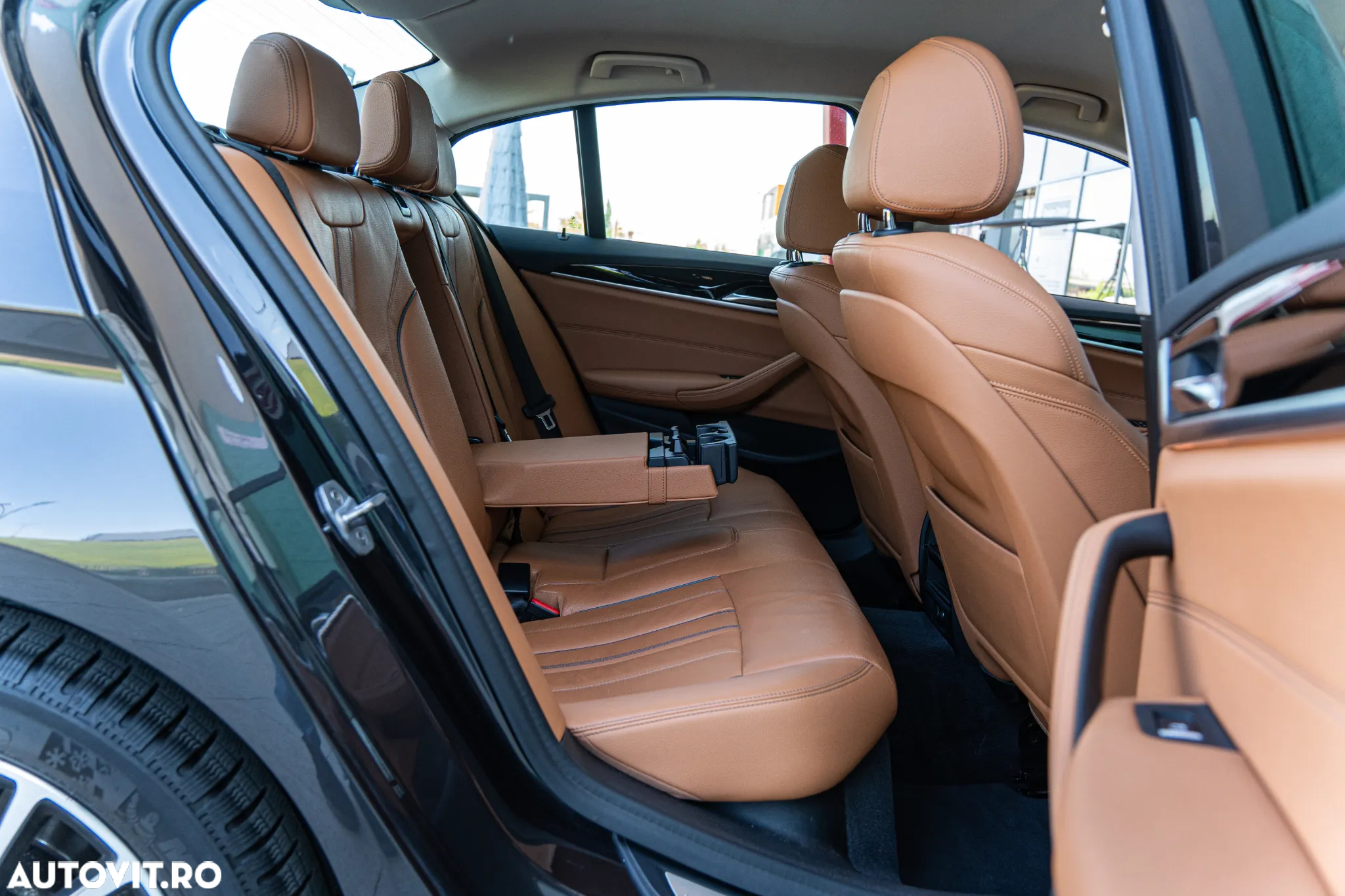 BMW Seria 5 520d AT - 23