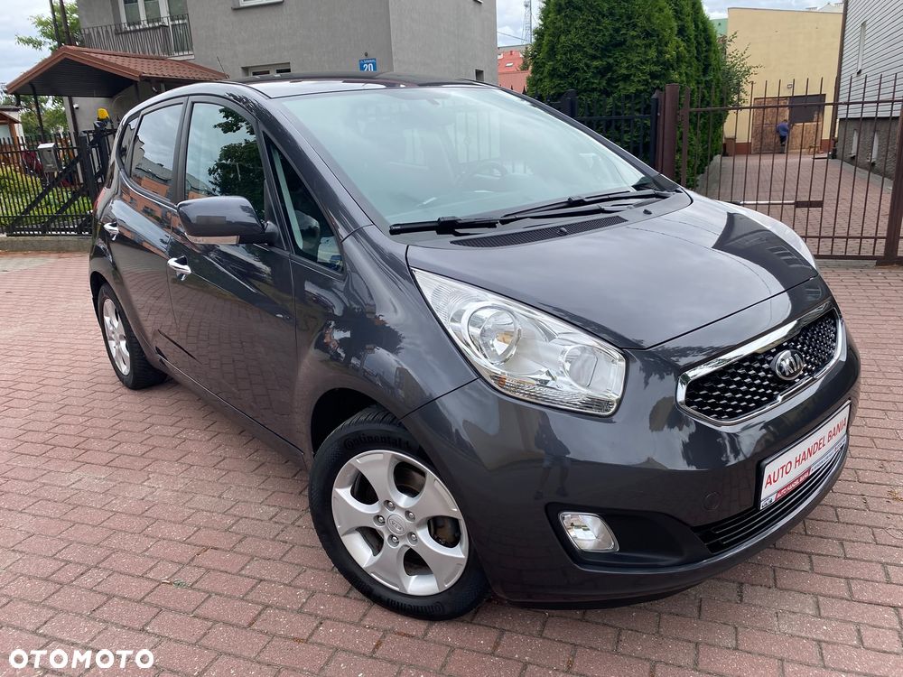 Kia Venga 1.6 CVVT Titanium Collection - 22