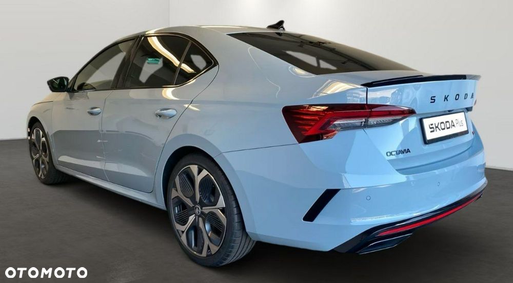 Skoda Octavia 2.0 TSI RS DSG - 4