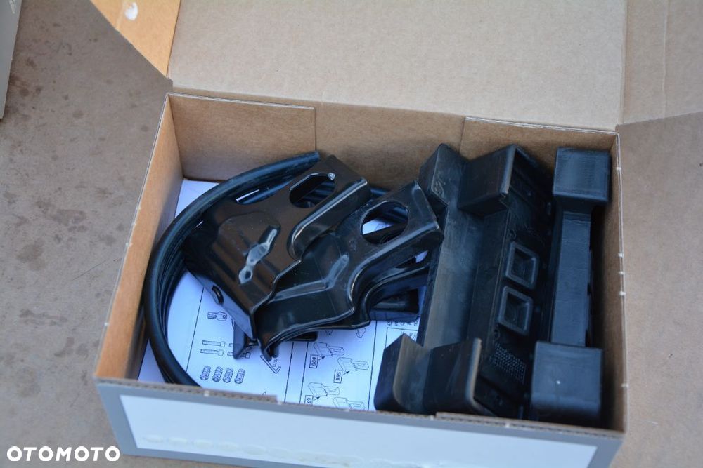 VW Golf V  - bagażnik dachowy Norauto NOWY KLucz - 5