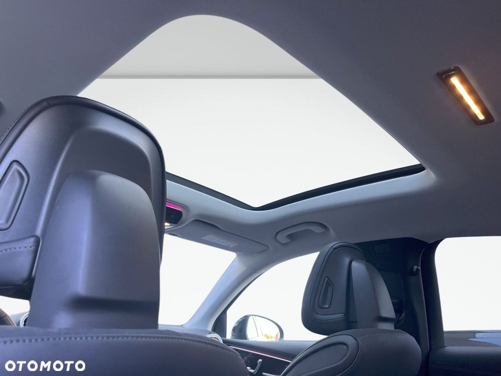 Mercedes-Benz GLC - 19