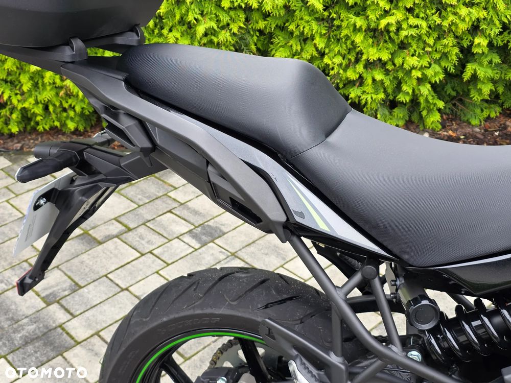 Kawasaki Versys 650 - 12