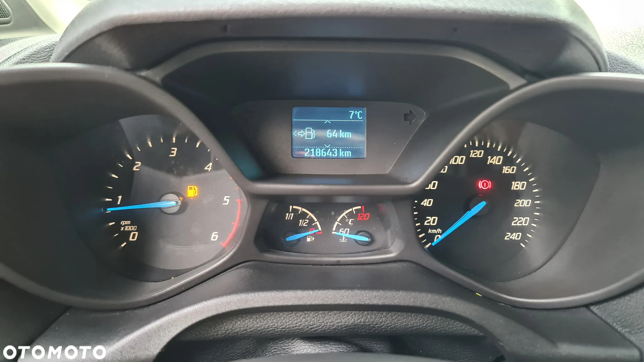 Ford TRANSIT CONNECT KLIMATYZACJA WEBASTO HAK PIĘKNY - 18