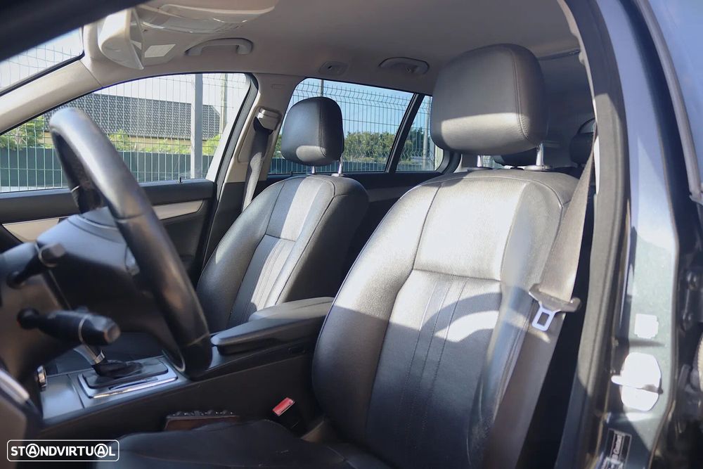 Mercedes-Benz C 250 d 4Matic Station 9G-TRONIC AMG Line - 15