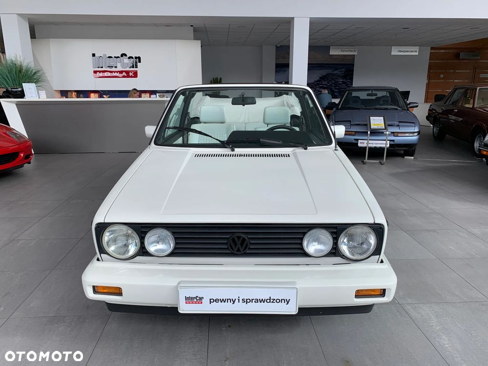 Volkswagen Golf Cabriolet 1.8 - 4