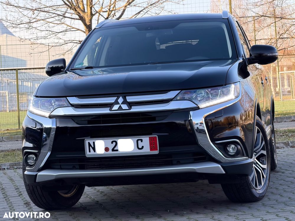 Mitsubishi Outlander 2.2 DI-D 4WD Automatik Edition+ - 1