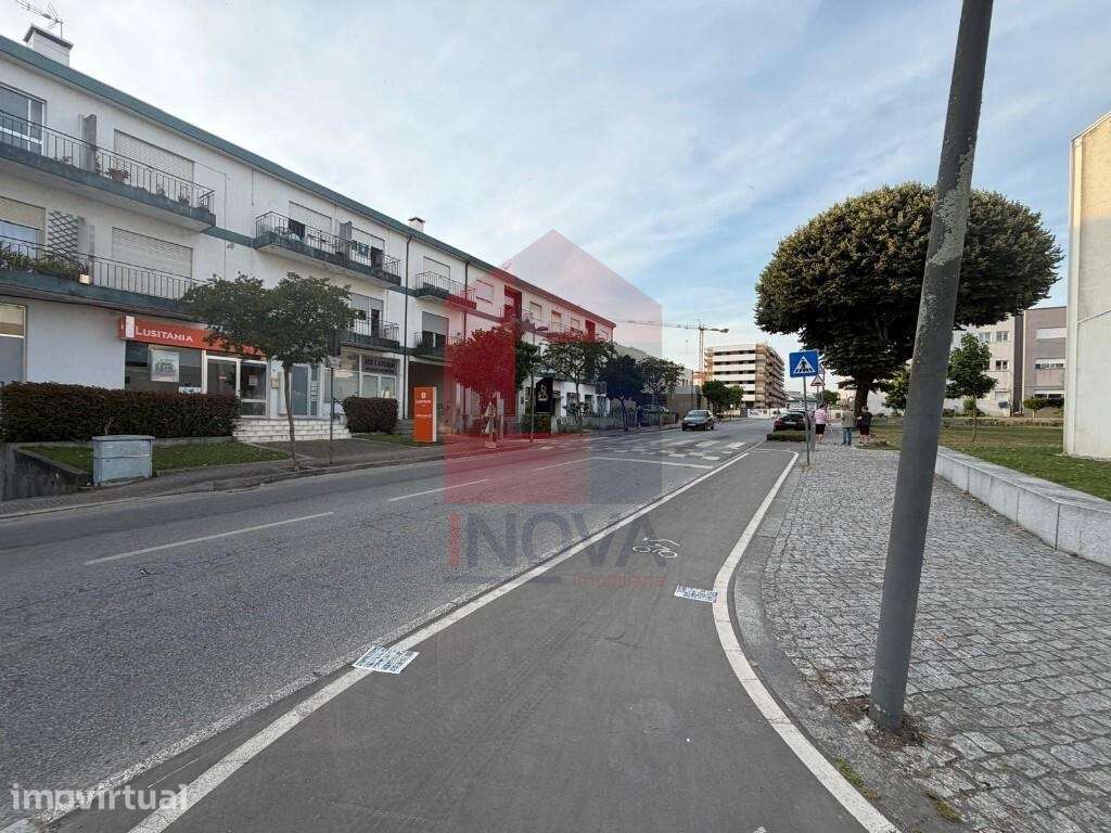 Garagem, Vila Verde - Grande imagem: 3/3