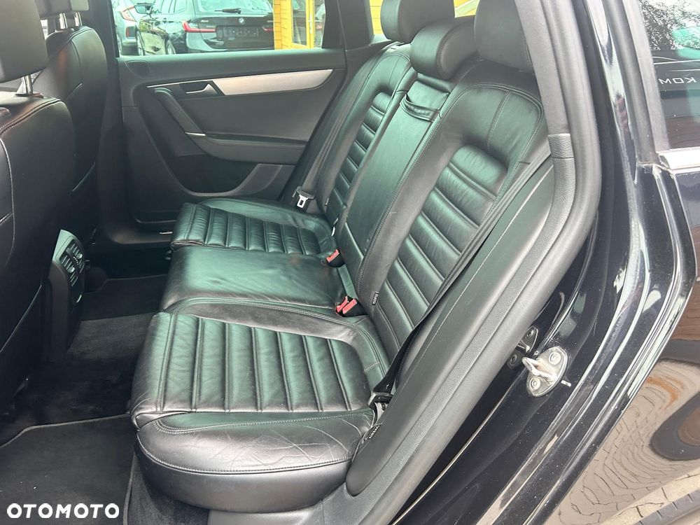 Volkswagen Passat 2.0 TSI Highline DSG - 23