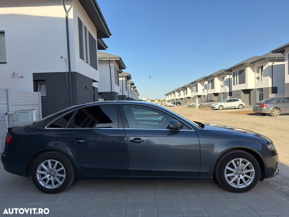 Audi A4 2009 photo 5