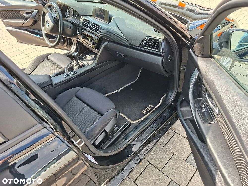 BMW Seria 3 320d - 8