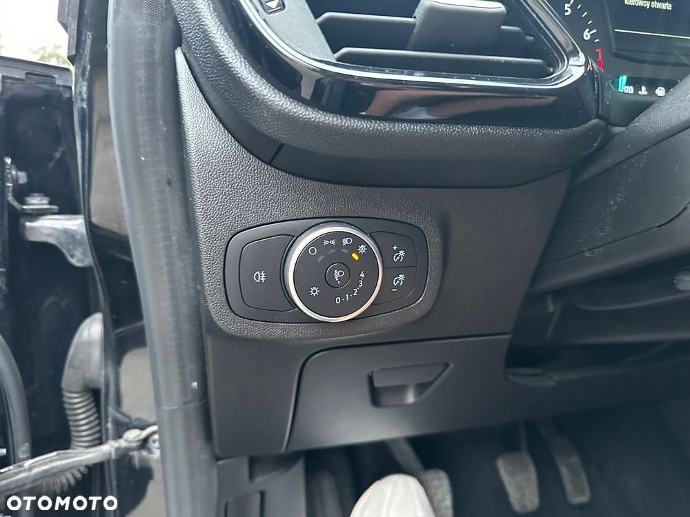 Ford Fiesta 1.1 S&S TITANIUM - 13