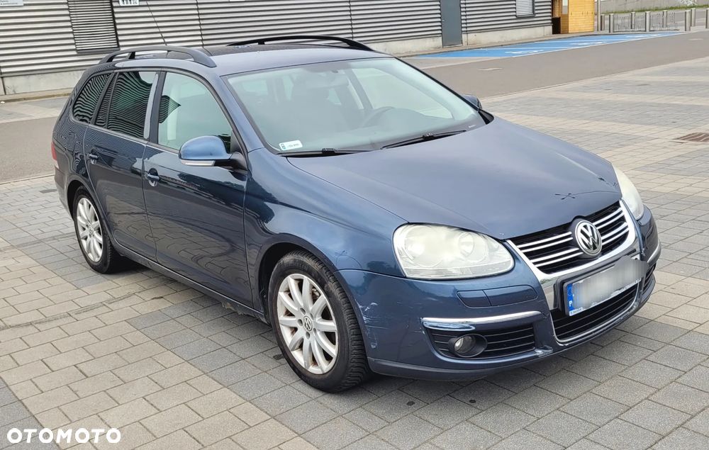 Volkswagen Golf V 1.9 TDI Comfortline - 1