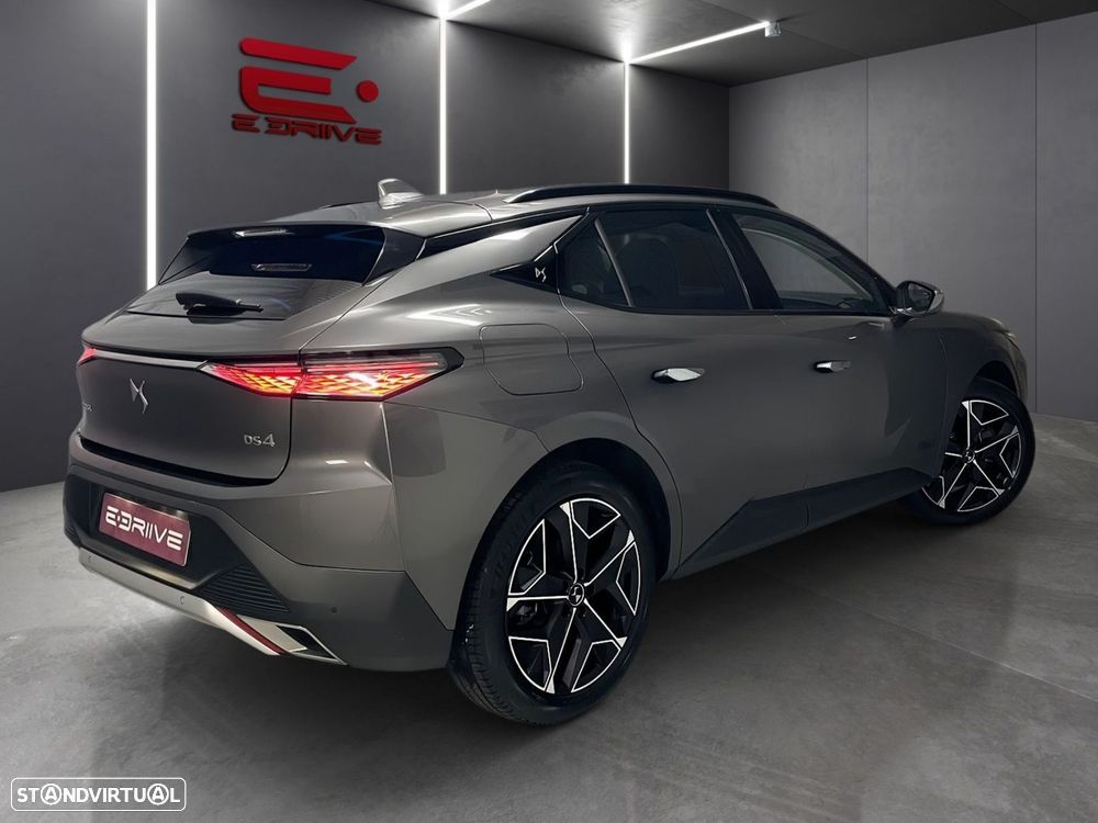 DS 4 E-Tense Performance Line EAT8 — fotografia 7