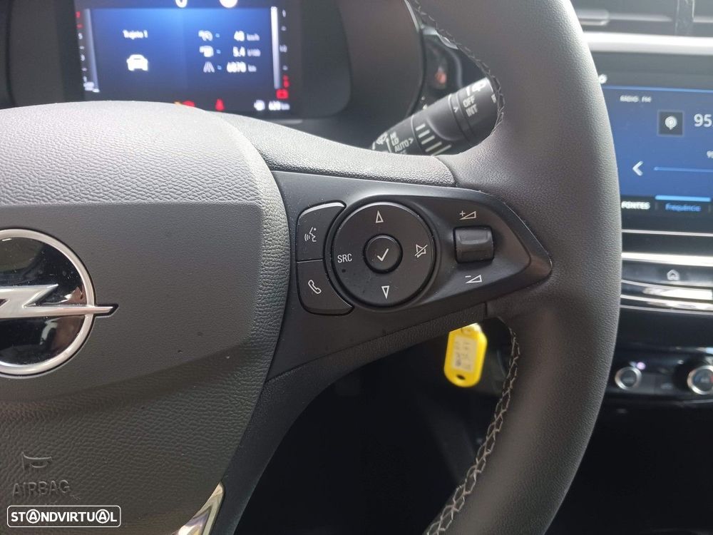 Opel Corsa 1.2 T GS - 28