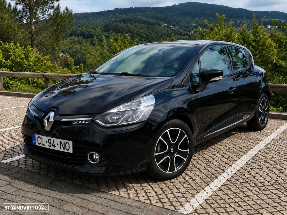 Renault Clio - 1