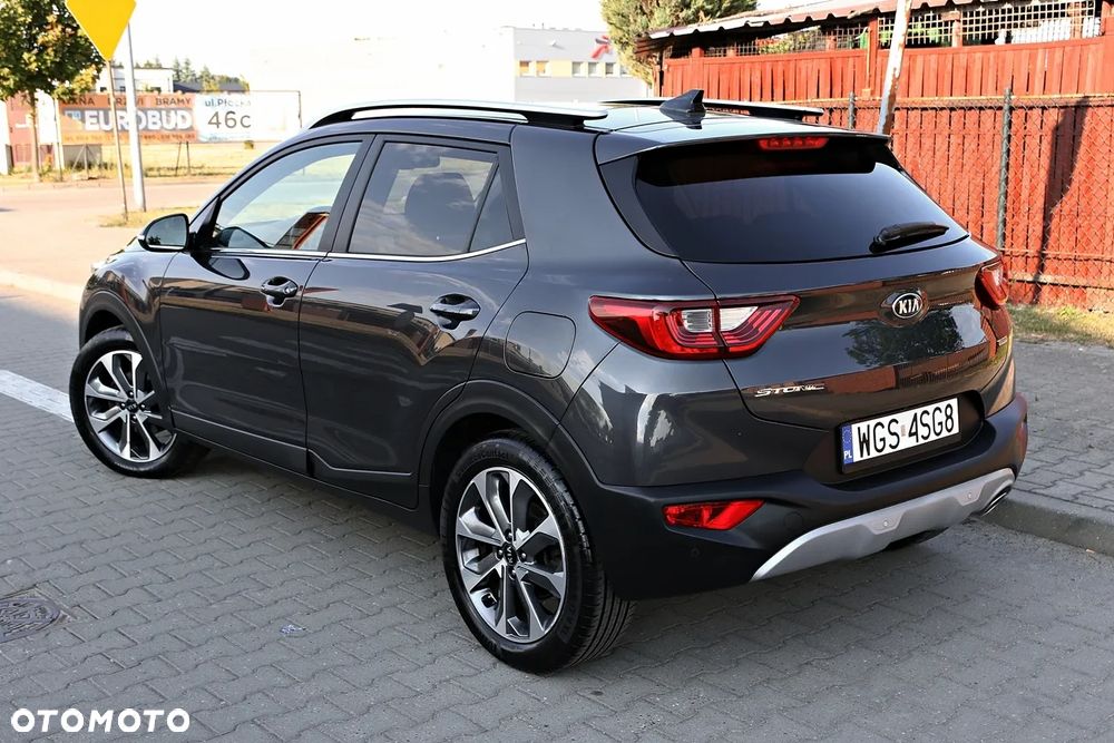 Kia Stonic - 18
