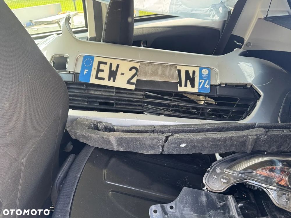 Peugeot 108 PureTech 82 Top Roland Garros - 9